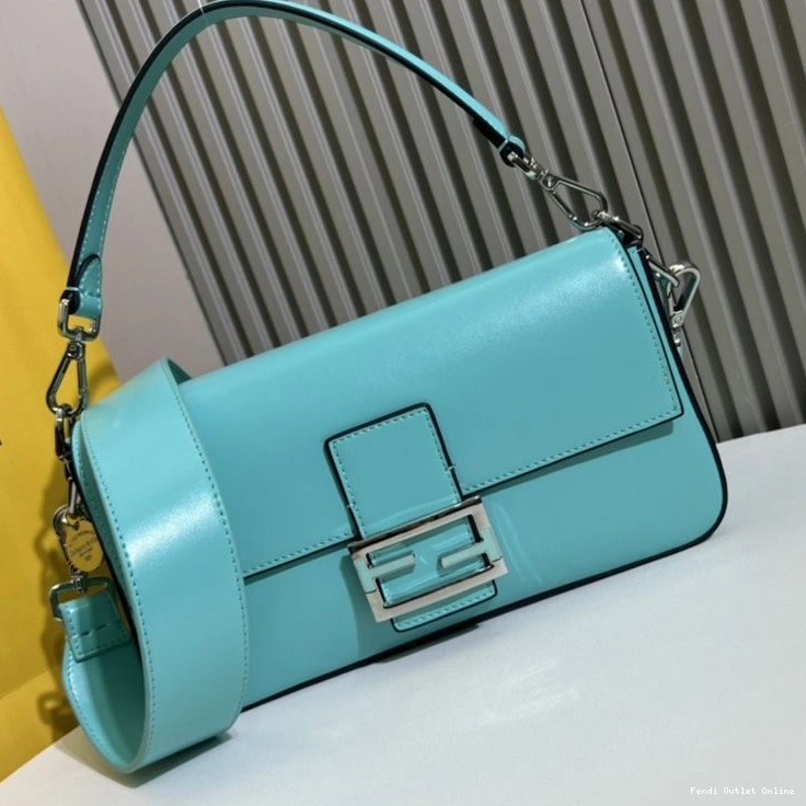 Cheap Baguette Fendi Tiffany Blue Bag In Medium Leather Smooth 0810